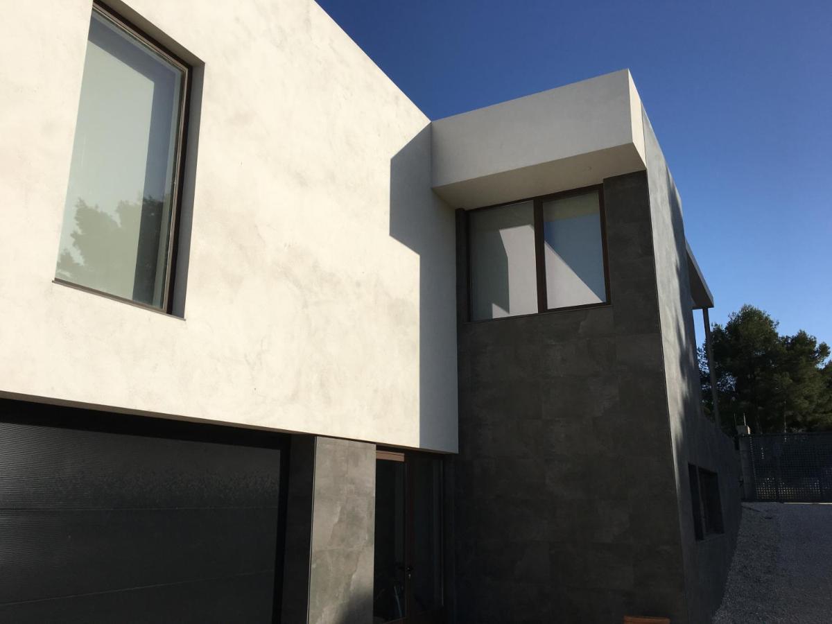 Very Beautiful Modern 2-Bed Apartment In Γιαβέα Εξωτερικό φωτογραφία