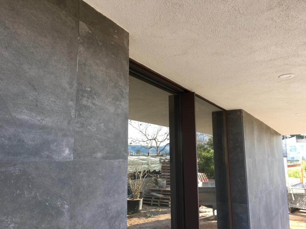 Very Beautiful Modern 2-Bed Apartment In Γιαβέα Εξωτερικό φωτογραφία
